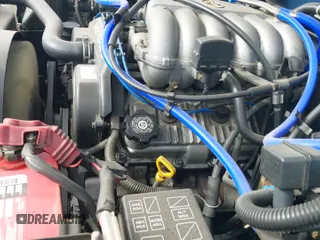 ✅ 1998 Toyota T100 SR5 • VIN: JT4TN14D0W0041030 • Lot: 38576958. Wystawiony na IAAI z przebiegiem 134 581 mil. Bezpłatny archiwum sprzedaży aukcyjnych z USA i szczegółowy raport historii pojazdu na DreamBid. Zdjęcie 12.