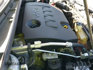 ✅ 2017 Toyota Corolla L • VIN: 5YFBURHE7HP666162 • Lot: 43262841. Wystawiony na IAAI z przebiegiem 89 195 mil. Bezpłatny archiwum sprzedaży aukcyjnych z USA i szczegółowy raport historii pojazdu na DreamBid. Zdjęcie 19.