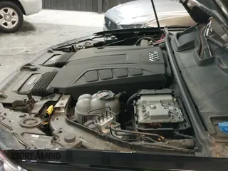 ✅ 2021 Audi Q7 Premium Plus • VIN: WA1LJAF7XMD029874 • Lot: 42127941. Wystawiony na IAAI z przebiegiem 110 456 mil. Bezpłatny archiwum sprzedaży aukcyjnych z USA i szczegółowy raport historii pojazdu na DreamBid. Zdjęcie 21.