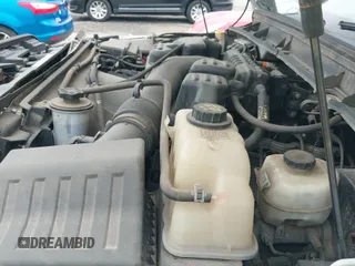 ✅ 2015 Ford F-250 XL • VIN: 1FDBF2B60FED21726 • Lot: 42459683. Wystawiony na IAAI z przebiegiem 355 935 mil. Bezpłatny archiwum sprzedaży aukcyjnych z USA i szczegółowy raport historii pojazdu na DreamBid. Zdjęcie 17.