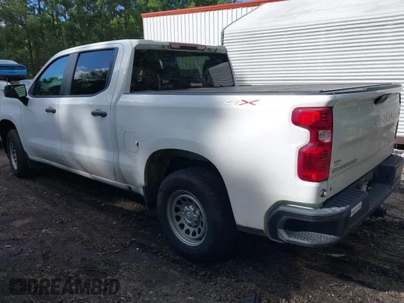 ✅ 2021 Chevrolet Silverado 1500 Work Truck • VIN: 1GCUYAEF1MZ383851 • Lot: 43361420. Wystawiony na IAAI z przebiegiem 103 495 mil. Bezpłatny archiwum sprzedaży aukcyjnych z USA i szczegółowy raport historii pojazdu na DreamBid. Zdjęcie 3.