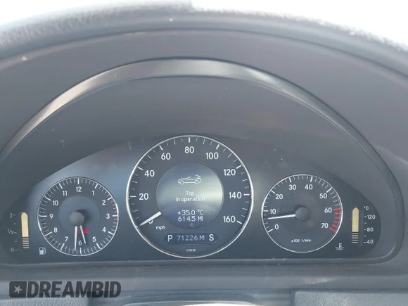✅ 2005 Mercedes-Benz CLK 500 • VIN: WDBTK75J65F137142 • Лот: 45424842. Опубликован ранее на IAAI с пробегом 71 226 миль. Бесплатный доступ к архиву аукционных продаж из США и подробный отчёт об истории автомобиля на DreamBid. Изображение 7.
