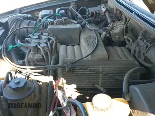 ✅ 2000 Ford Explorer • VIN: 1FMZU64P1YUB62533 • Лот: 42349842. Опубликован ранее на IAAI с пробегом 313 734 миль. Бесплатный доступ к архиву аукционных продаж из США и подробный отчёт об истории автомобиля на DreamBid. Изображение 17.