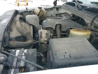 ✅ 2002 GMC Sierra 2500HD SLT • VIN: 1GTHK29UX2E235915 • Lot: 41248926. Wystawiony na IAAI z przebiegiem 319 881 mil. Bezpłatny archiwum sprzedaży aukcyjnych z USA i szczegółowy raport historii pojazdu na DreamBid. Zdjęcie 24.