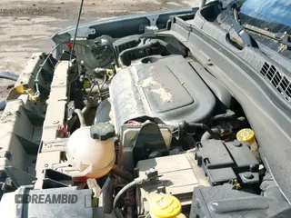 ✅ 2018 Jeep Renegade Limited • VIN: ZACCJBDB8JPG91677 • Lot: 42590633. Listed on IAAI with 61,421 mi. Free auction sales archive from the USA and detailed vehicle history report at DreamBid. Image 13.