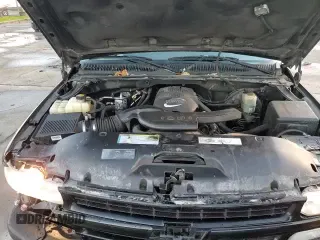 ✅ 2001 Chevrolet Suburban LS • VIN: 3GNFK16T91G221421 • Лот: 87094634. Опубликован ранее на Copart с пробегом 186 977 миль. Бесплатный доступ к архиву аукционных продаж из США и подробный отчёт об истории автомобиля на DreamBid. Изображение 15.