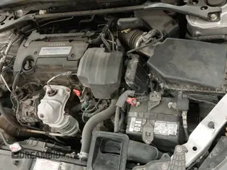 ✅ 2013 Honda Accord EX • VIN: 1HGCR2F79DA206857 • Lot: 43589869. Listed on IAAI with 281,879 mi. Free auction sales archive from the USA and detailed vehicle history report at DreamBid. Image 19.