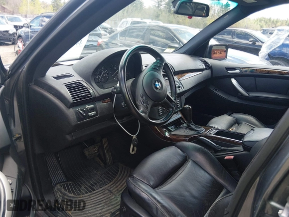 ✅ 2003 BMW X5 4.4i • VIN: 5UXFB33563LH48091 • Lot: 44985748. Wystawiony na IAAI z przebiegiem 126 595 mil. Bezpłatny archiwum sprzedaży aukcyjnych z USA i szczegółowy raport historii pojazdu na DreamBid. Zdjęcie 5.