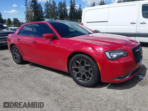 ✅ 2015 Chrysler 300 S • VIN: 2C3CCAGG9FH908937 • Lot: 44890934. Wystawiony na IAAI z przebiegiem 148 838 mil. Bezpłatny archiwum sprzedaży aukcyjnych z USA i szczegółowy raport historii pojazdu na DreamBid. Zdjęcie 1.