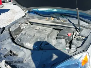 2013 Chevrolet Equinox LT z VIN 2GNFLNE34D6362273, wystawiony jako IAAI lot #43445255 z przebiegiem 159 781 mil mil oraz . Historia ofert i sprzedaży dostępna na DreamBid. Obrazek 19.