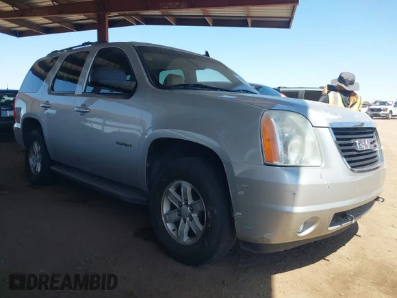 ✅ 2011 GMC Yukon SLT • VIN: 1GKS2CE02BR136565 • Лот: 42310847. Опубликован ранее на IAAI с пробегом 204 412 миль. Бесплатный доступ к архиву аукционных продаж из США и подробный отчёт об истории автомобиля на DreamBid. Изображение 1.