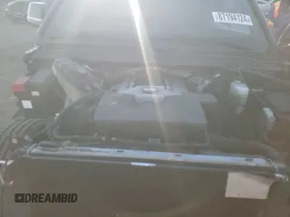 ✅ 2018 Cadillac Escalade ESV Platinum • VIN: 1GYS3KKJXJR274153 • Lot: 87194124. Listed on Copart with 84,381 mi. Free auction sales archive from the USA and detailed vehicle history report at DreamBid. Image 15.