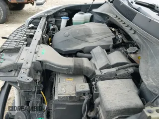 ✅ 2019 Kia Sorento LX • VIN: 5XYPGDA56KG603706 • Lot: 43671814. Listed on IAAI with 157,133 mi. Free auction sales archive from the USA and detailed vehicle history report at DreamBid. Image 20.