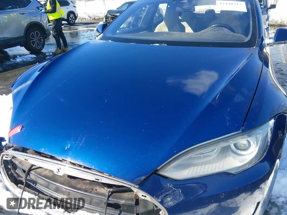 ✅ 2016 Tesla Model S 90D • VIN: 5YJSA1E20GF136470 • Лот: 44440313. Опубликован ранее на IAAI с пробегом 146 146 миль. Бесплатный доступ к архиву аукционных продаж из США и подробный отчёт об истории автомобиля на DreamBid. Изображение 10.