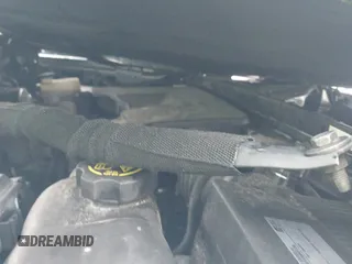 ✅ 2017 Chevrolet Silverado 1500 LT • VIN: 3GCPCREC9HG185105 • Lot: 43557093. Wystawiony na IAAI z przebiegiem 135 638 mil. Bezpłatny archiwum sprzedaży aukcyjnych z USA i szczegółowy raport historii pojazdu na DreamBid. Zdjęcie 18.