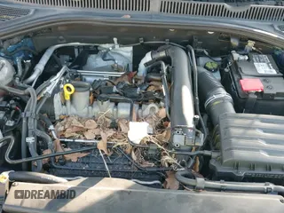 ✅ 2019 Volkswagen Jetta SEL Premium • VIN: 3VWG57BU2KM084568 • Lot: 42002054. Wystawiony na IAAI z przebiegiem 64 798 mil. Bezpłatny archiwum sprzedaży aukcyjnych z USA i szczegółowy raport historii pojazdu na DreamBid. Zdjęcie 21.