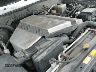 ✅ 2000 Lexus LX 470 • VIN: JT6HT00W9Y0096647 • Лот: 41376347. Опубликован ранее на IAAI с пробегом 231 916 миль. Бесплатный доступ к архиву аукционных продаж из США и подробный отчёт об истории автомобиля на DreamBid. Изображение 19.