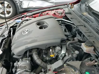 ✅ 2019 Mazda 3 • VIN: JM1BPALM9K1105772 • Лот: 42350918. Опубликован ранее на IAAI с пробегом 53 931 миль. Бесплатный доступ к архиву аукционных продаж из США и подробный отчёт об истории автомобиля на DreamBid. Изображение 19.