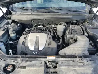 ✅ 2011 Hyundai Santa Fe SE • VIN: 5XYZHDAG3BG016225 • Lot: 82669004. Listed on Copart with 188,595 mi. Free auction sales archive from the USA and detailed vehicle history report at DreamBid. Image 14.