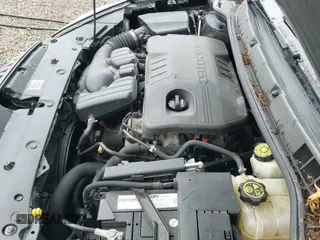 ✅ 2015 Buick Verano Convenience Group • VIN: 1G4PR5SK1F4118359 • Lot: 42757701. Wystawiony na IAAI z przebiegiem 114 472 mil. Bezpłatny archiwum sprzedaży aukcyjnych z USA i szczegółowy raport historii pojazdu na DreamBid. Zdjęcie 19.