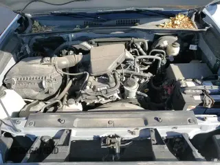 ✅ 2019 Toyota Tacoma SR5 • VIN: 5TFAX5GN6KX158514 • Lot: 82738645. Listed on Copart with 55,577 mi. Free auction sales archive from the USA and detailed vehicle history report at DreamBid. Image 15.