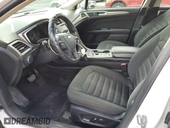 ✅ 2017 Ford Fusion Hybrid SE • VIN: 3FA6P0LU4HR382166 • Lot: 72749272. Wystawiony na Copart z przebiegiem 79 960 mil. Bezpłatny archiwum sprzedaży aukcyjnych z USA i szczegółowy raport historii pojazdu na DreamBid. Zdjęcie 7.