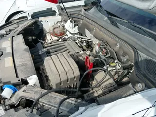 ✅ 2022 Volkswagen Atlas SE • VIN: 1V2WR2CA4NC557725 • Lot: 43472311. Wystawiony na IAAI z przebiegiem 23 725 mil. Bezpłatny archiwum sprzedaży aukcyjnych z USA i szczegółowy raport historii pojazdu na DreamBid. Zdjęcie 19.