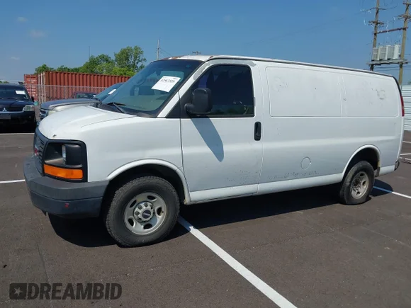 ✅ 2008 GMC Savana Cargo • VIN: 1GTGG25C481160574 • Лот: 42563555. Опубліковано раніше на IAAI з пробігом 341 806 миль. Безкоштовний доступ до архіву аукціонних продажів зі США та докладний звіт про історію автомобіля на DreamBid. Зображення 2.