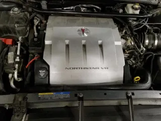 ✅ 2005 Pontiac Bonneville GXP • VIN: 1G2HZ54Y35U122507 • Lot: 87208494. Wystawiony na Copart z przebiegiem 139 196 mil. Bezpłatny archiwum sprzedaży aukcyjnych z USA i szczegółowy raport historii pojazdu na DreamBid. Zdjęcie 13.