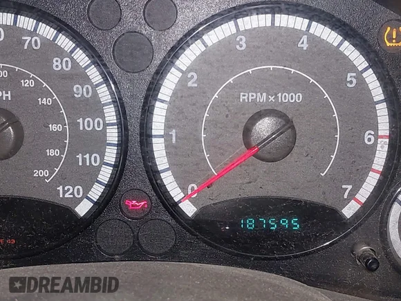 ✅ 2005 Jeep Liberty Renegade • VIN: 1J4GL38K65W724643 • Лот: 44109828. Опубліковано раніше на IAAI з пробігом 187 595 миль. Безкоштовний доступ до архіву аукціонних продажів зі США та докладний звіт про історію автомобіля на DreamBid. Зображення 7.