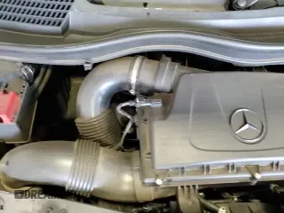 ✅ 2020 Mercedes-Benz Metris • VIN: W1WV0FEY1L3755527 • Lot: 54562495. Listed on Copart with 36,195 mi. Free auction sales archive from the USA and detailed vehicle history report at DreamBid. Image 16.