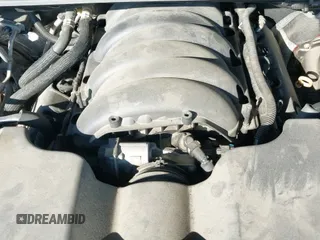 2020 Chevrolet Tahoe Premier z VIN 1GNSKCKJ6LR186564, wystawiony jako IAAI lot #41901414 z przebiegiem 129 156 mil mil oraz . Historia ofert i sprzedaży dostępna na DreamBid. Obrazek 19.