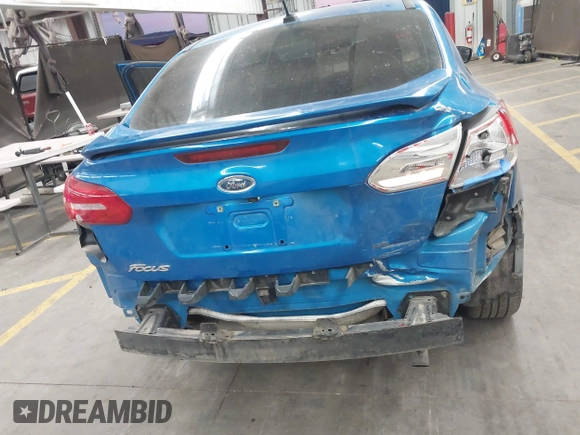 ✅ 2015 Ford Focus SE • VIN: 1FADP3F29FL308451 • Lot: 44247433. Wystawiony na IAAI z przebiegiem 108 400 mil. Bezpłatny archiwum sprzedaży aukcyjnych z USA i szczegółowy raport historii pojazdu na DreamBid. Zdjęcie 6.