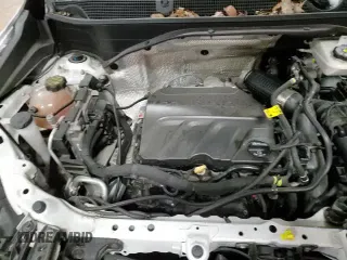 ✅ 2020 Buick Encore GX Essence • VIN: KL4MMFS28LB126732 • Lot: 41818695. Wystawiony na Copart z przebiegiem 52 627 mil. Bezpłatny archiwum sprzedaży aukcyjnych z USA i szczegółowy raport historii pojazdu na DreamBid. Zdjęcie 14.