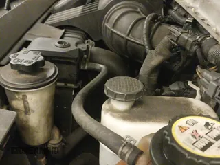 ✅ 2013 Ford E-Series Commercial • VIN: 1FDSS3ES7DDB35355 • Лот: 41853156. Опубликован ранее на IAAI с пробегом 365 733 миль. Бесплатный доступ к архиву аукционных продаж из США и подробный отчёт об истории автомобиля на DreamBid. Изображение 20.