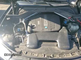 ✅ 2017 BMW X5 xDrive35d • VIN: 5UXKS4C33H0Y17134 • Лот: 92566465. Опубликован ранее на Copart с пробегом 95 024 миль. Бесплатный доступ к архиву аукционных продаж из США и подробный отчёт об истории автомобиля на DreamBid. Изображение 14.