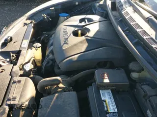 ✅ 2014 Kia Forte LX • VIN: KNAFK4A66E5191980 • Лот: 43787264. Опубликован ранее на IAAI с пробегом 139 126 миль. Бесплатный доступ к архиву аукционных продаж из США и подробный отчёт об истории автомобиля на DreamBid. Изображение 12.