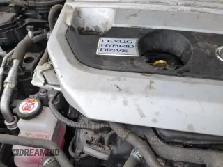 ✅ 2020 Lexus UX 250h • VIN: JTHX9JBH9L2029193 • Lot: 54231305. Listed on Copart with 96,766 mi. Free auction sales archive from the USA and detailed vehicle history report at DreamBid. Image 17.