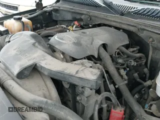 ✅ 2004 Chevrolet Suburban LS • VIN: 3GNEC16Z64G205467 • Лот: 41294298. Опубликован ранее на IAAI с пробегом 224 439 миль. Бесплатный доступ к архиву аукционных продаж из США и подробный отчёт об истории автомобиля на DreamBid. Изображение 14.