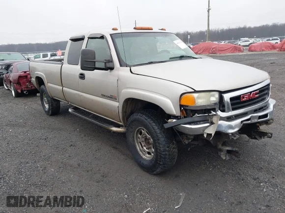 ✅ 2006 GMC Sierra 2500HD SLE2 • VIN: 1GTHK29276E116255 • Lot: 44011628. Listed on IAAI with 373,390 mi. Free auction sales archive from the USA and detailed vehicle history report at DreamBid. Image 1.