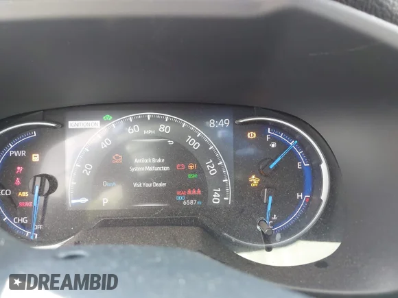 ✅ 2024 Toyota RAV4 Hybrid XLE Premium • VIN: JTMB6RFV7RD147789 • Лот: 44480937. Опубликован ранее на IAAI с пробегом 6 587 миль. Бесплатный доступ к архиву аукционных продаж из США и подробный отчёт об истории автомобиля на DreamBid. Изображение 7.
