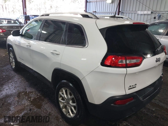 ✅ 2017 Jeep Cherokee Latitude • VIN: 1C4PJMCSXHW639091 • Lot: 44006433. Listed on IAAI with 147,980 mi. Free auction sales archive from the USA and detailed vehicle history report at DreamBid. Image 3.