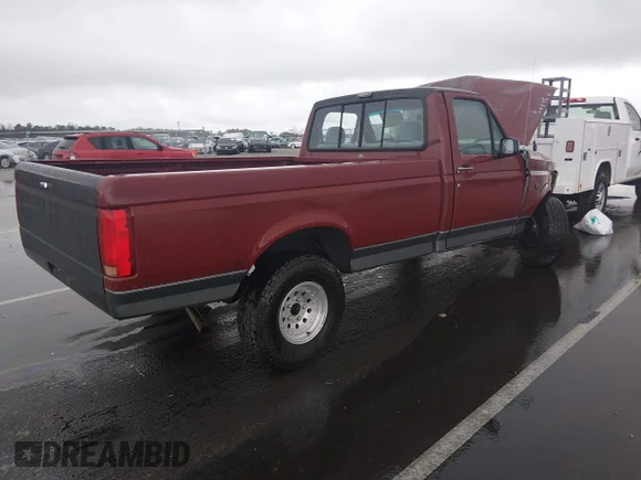 ✅ 1992 Ford F-150 • VIN: 1FTEF15N5NNA41250 • Lot: 44597051. Wystawiony na IAAI z przebiegiem 94 539 mil. Bezpłatny archiwum sprzedaży aukcyjnych z USA i szczegółowy raport historii pojazdu na DreamBid. Zdjęcie 4.