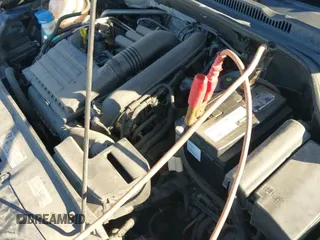 ✅ 2017 Volkswagen Jetta S • VIN: 3VW2B7AJ8HM360058 • Lot: 43550426. Wystawiony na IAAI z przebiegiem 116 761 mil. Bezpłatny archiwum sprzedaży aukcyjnych z USA i szczegółowy raport historii pojazdu na DreamBid. Zdjęcie 19.