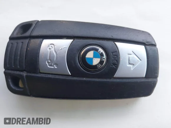✅ 2009 BMW 5 Series 528i xDrive • VIN: WBANV13599C155286 • Lot: 44643865. Wystawiony na IAAI z przebiegiem 131 749 mil. Bezpłatny archiwum sprzedaży aukcyjnych z USA i szczegółowy raport historii pojazdu na DreamBid. Zdjęcie 11.