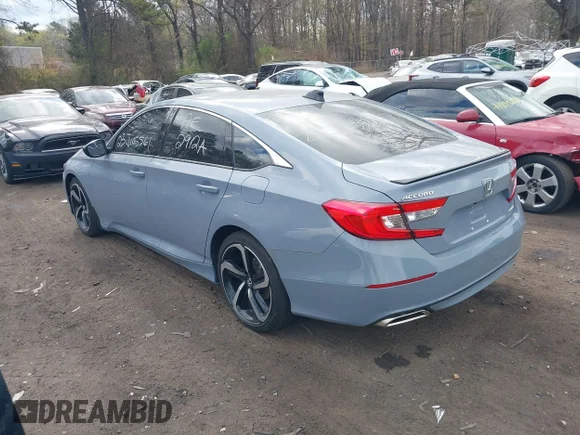 ✅ 2021 Honda Accord Sport • VIN: 1HGCV1F31MA066306 • Lot: 44900317. Wystawiony na IAAI z przebiegiem Nie podano. Bezpłatny archiwum sprzedaży aukcyjnych z USA i szczegółowy raport historii pojazdu na DreamBid. Zdjęcie 3.