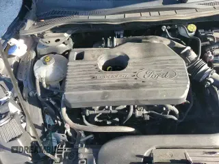 ✅ 2020 Ford Escape SEL • VIN: 1FMCU9H93LUB53568 • Lot: 81942685. Wystawiony na Copart z przebiegiem 93 446 mil. Bezpłatny archiwum sprzedaży aukcyjnych z USA i szczegółowy raport historii pojazdu na DreamBid. Zdjęcie 17.