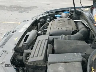 ✅ 2015 Volkswagen Passat S • VIN: 1VWAT7A31FC063156 • Lot: 43505148. Wystawiony na IAAI z przebiegiem 181 328 mil. Bezpłatny archiwum sprzedaży aukcyjnych z USA i szczegółowy raport historii pojazdu na DreamBid. Zdjęcie 13.