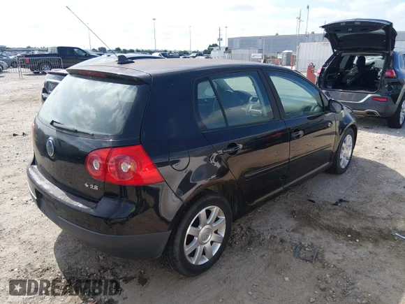 ✅ 2009 Volkswagen Rabbit S • VIN: WVWDB71K59W146649 • Lot: 45140279. Wystawiony na IAAI z przebiegiem 104 678 mil. Bezpłatny archiwum sprzedaży aukcyjnych z USA i szczegółowy raport historii pojazdu na DreamBid. Zdjęcie 4.