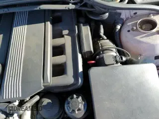 ✅ 2003 BMW 3 Series 330xi • VIN: WBAEW53433PG22202 • Lot: 83300654. Listed on Copart with 127,120 mi. Free auction sales archive from the USA and detailed vehicle history report at DreamBid. Image 14.